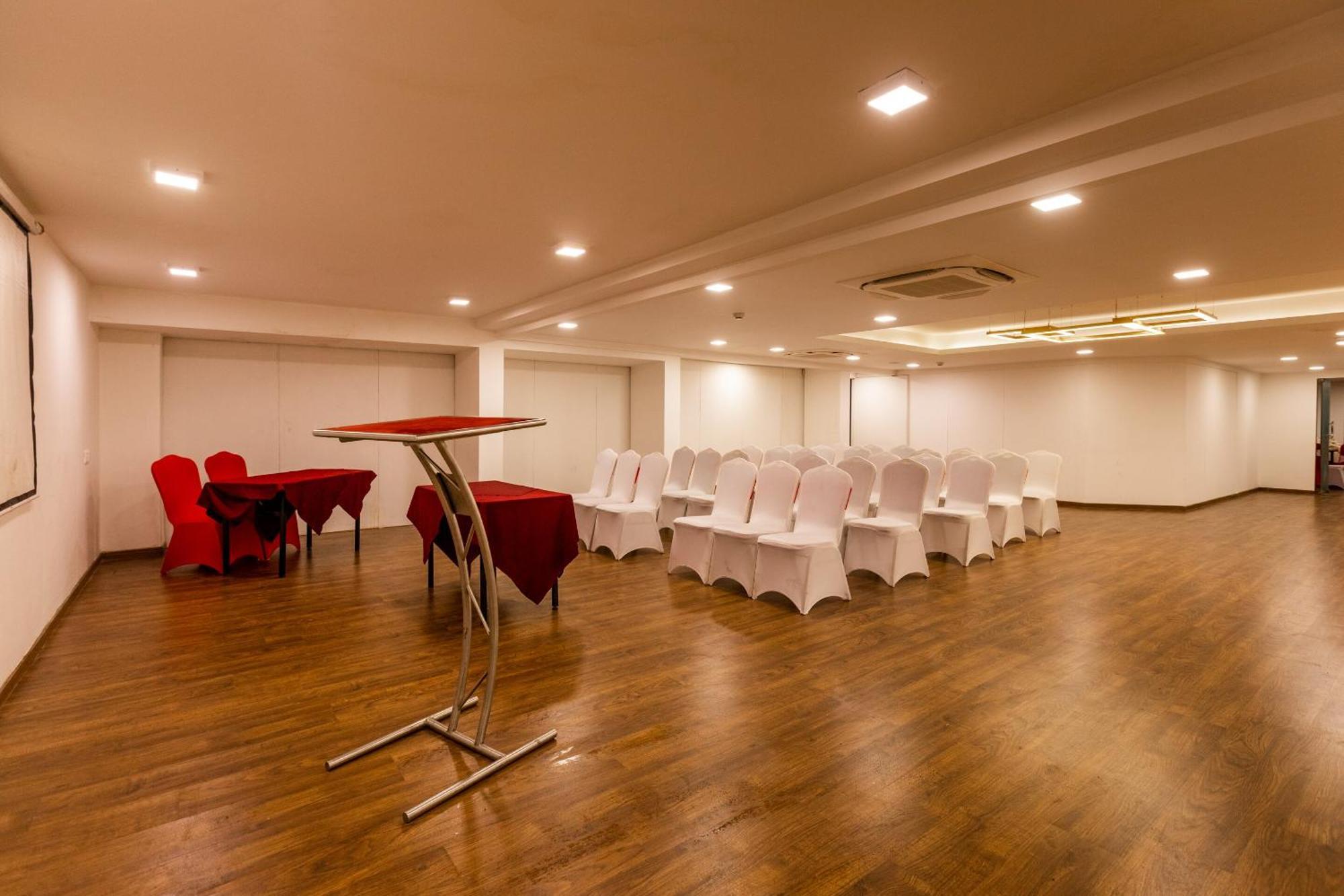 3 บาย โอโย นามี เรซิเดนซี อามีดาบัด Hotel อาเมดาบัด ภายนอก รูปภาพ