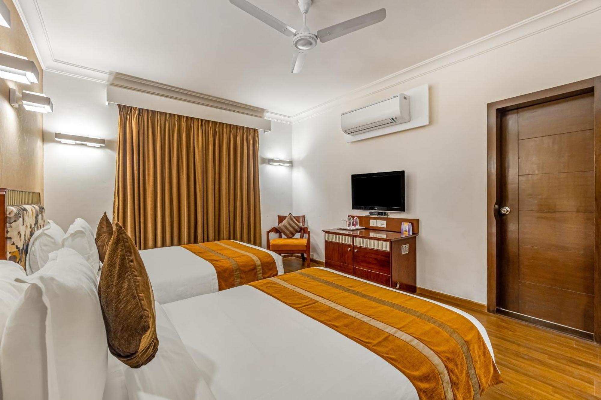 3 บาย โอโย นามี เรซิเดนซี อามีดาบัด Hotel อาเมดาบัด ภายนอก รูปภาพ