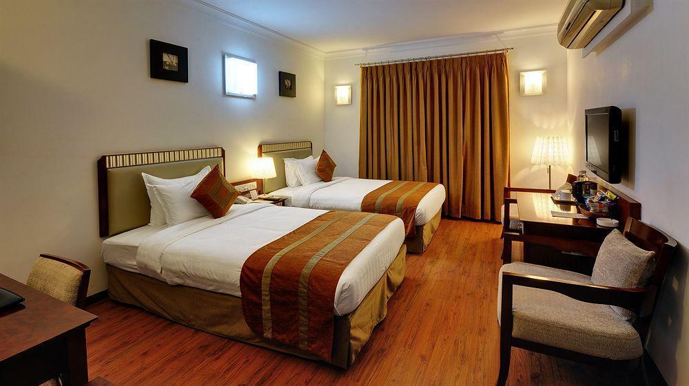 3 บาย โอโย นามี เรซิเดนซี อามีดาบัด Hotel อาเมดาบัด ภายนอก รูปภาพ