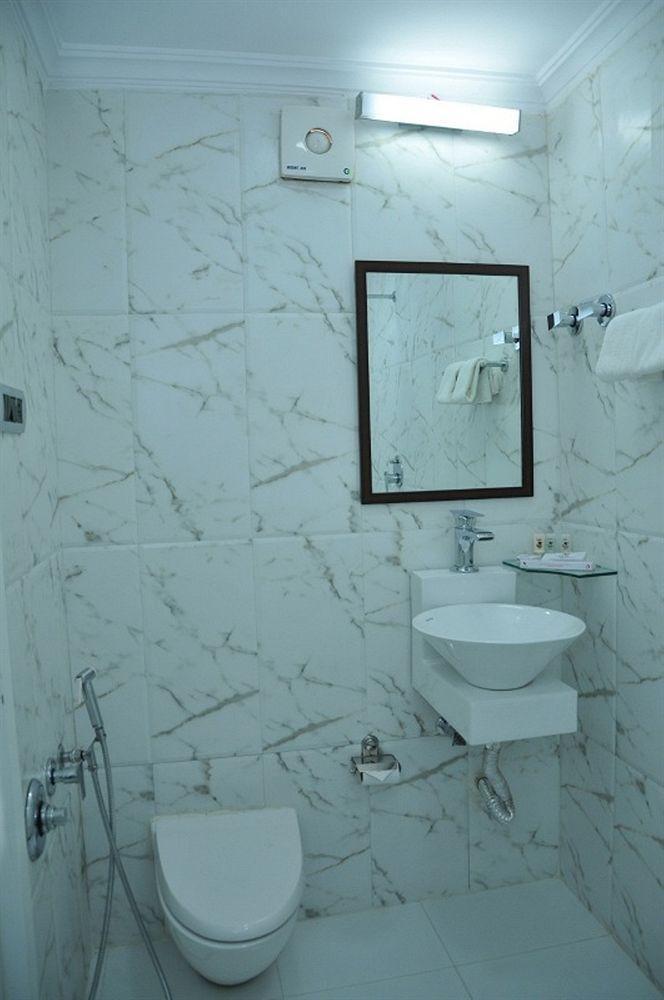 3 บาย โอโย นามี เรซิเดนซี อามีดาบัด Hotel อาเมดาบัด ภายนอก รูปภาพ