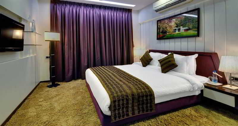 3 บาย โอโย นามี เรซิเดนซี อามีดาบัด Hotel อาเมดาบัด ภายนอก รูปภาพ