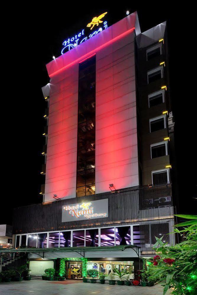 3 บาย โอโย นามี เรซิเดนซี อามีดาบัด Hotel อาเมดาบัด ภายนอก รูปภาพ
