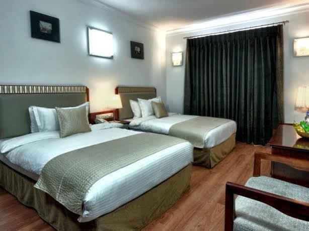 3 บาย โอโย นามี เรซิเดนซี อามีดาบัด Hotel อาเมดาบัด ภายนอก รูปภาพ